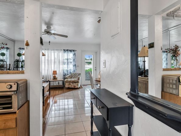 851 Atlantic Shores Blvd 120, Hallandale Beach FL 33009