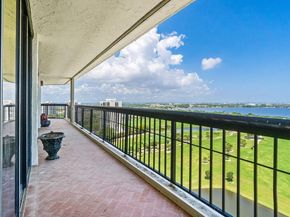 1900 Consulate Place 2001, West Palm Beach FL 33401