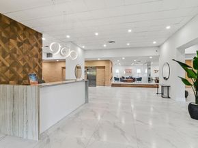 1900 Consulate Place 2001, West Palm Beach FL 33401