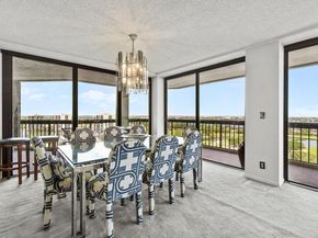 1900 Consulate Place 2001, West Palm Beach FL 33401