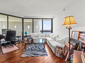 1900 Consulate Place 2001, West Palm Beach FL 33401