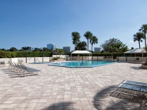 1900 Consulate Place 2001, West Palm Beach FL 33401