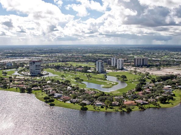 1900 Consulate Place 2001, West Palm Beach FL 33401