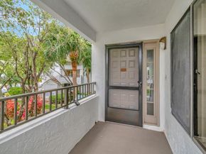 7509 Glendevon Lane 1005, Delray Beach FL 33446