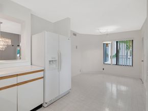 7509 Glendevon Lane 1005, Delray Beach FL 33446