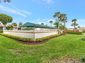 7509 Glendevon Lane 1005, Delray Beach FL 33446
