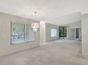 7509 Glendevon Lane 1005, Delray Beach FL 33446