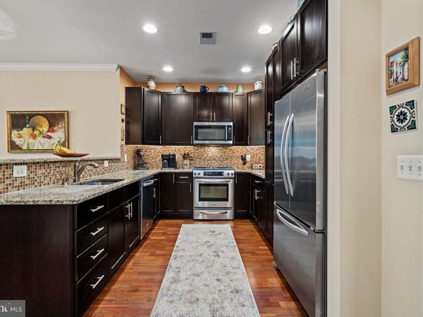 600 Commodore Court 2610, Philadelphia PA 19146