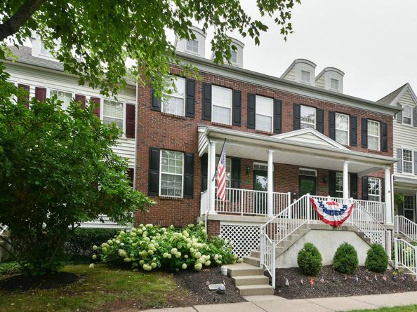 65 Woodbridge Drive, Doylestown PA 18901