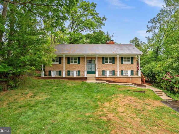 2435 Hunter Mill Road, Vienna VA 22181