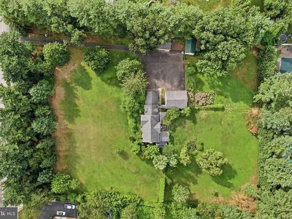 1801 County Line Road, Huntingdon Valley PA 19006