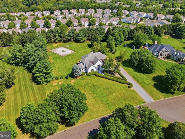 7 Longmeadow Street, Newtown PA 18940