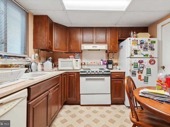 4662 Canterbury Court, Bensalem PA 19020