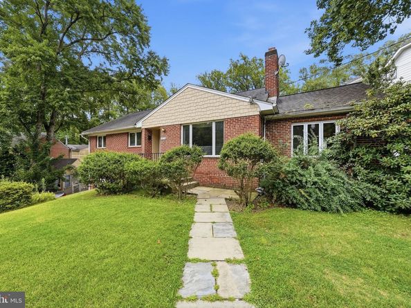 2510 N Upland Street, Arlington VA 22207