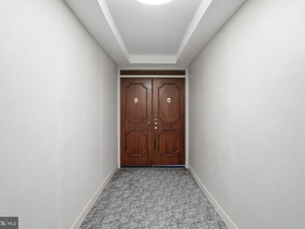 2500 Virginia Ave NW 714/715S, Washington DC 20037