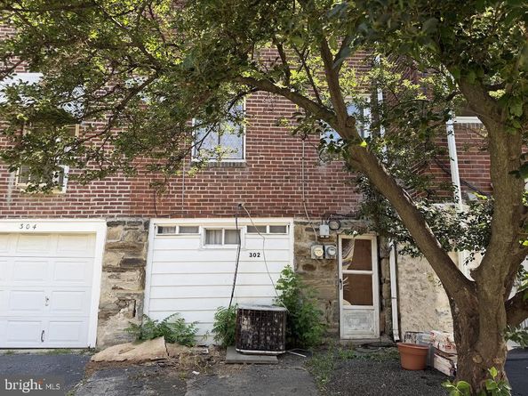 302 Springton Road, Upper Darby PA 19082