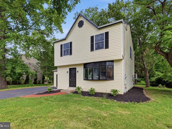 815 Philadelphia Avenue, Warrington PA 18976