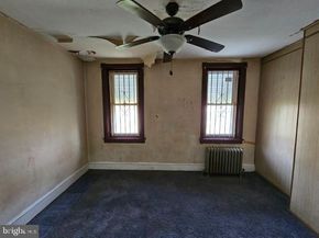 82 E Springer Street, Philadelphia PA 19119