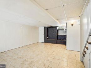 3442 Valley Green Drive, Drexel Hill PA 19026