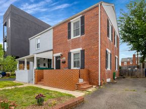 2139 S Oxford Street, Arlington VA 22204