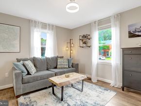 2139 S Oxford Street, Arlington VA 22204