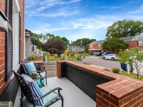 2139 S Oxford Street, Arlington VA 22204