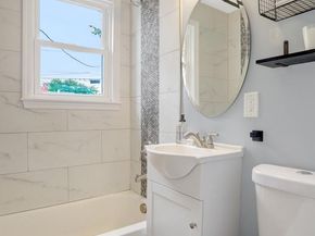 2139 S Oxford Street, Arlington VA 22204