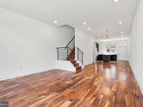 740 S Chris Columbus Boulevard 17, Philadelphia PA 19147