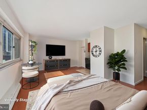 2101 Chestnut Street 606, Philadelphia PA 19103