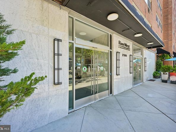 2101 Chestnut Street 606, Philadelphia PA 19103