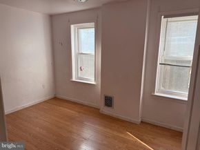 1314 E 11TH Street, Crum Lynne PA 19022