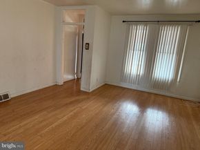 1314 E 11TH Street, Crum Lynne PA 19022