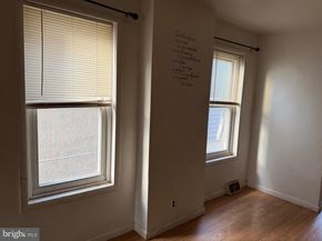 1314 E 11TH Street, Crum Lynne PA 19022
