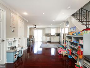 3653 Academy Road, Philadelphia PA 19154