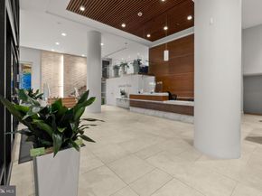 3800 Powell Lane 1218, Falls Church VA 22041