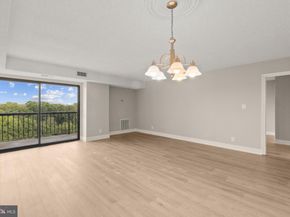 3800 Powell Lane 1218, Falls Church VA 22041