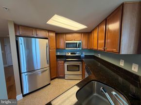 11800 Sunset Hills Road 422, Reston VA 20190