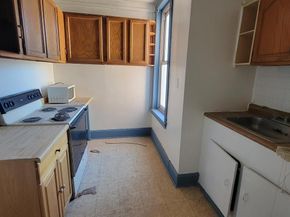 3258 N Front Street, Philadelphia PA 19140