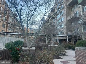 800 4TH Street SW S325, Washington DC 20024