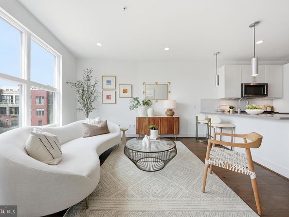2337 Champlain Street NW 305, Washington DC 20009