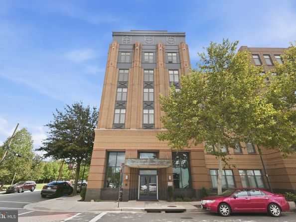 525 N Fayette Street 309, Alexandria VA 22314