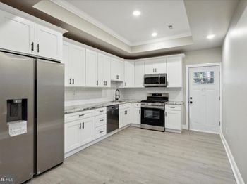 1146 S 52nd Street