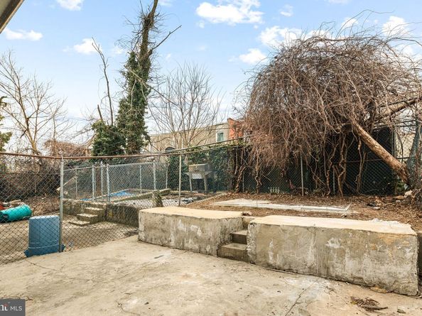 882 N 48TH Street, Philadelphia PA 19139