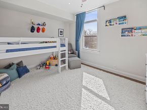 1019 Lombard Street, Philadelphia PA 19147