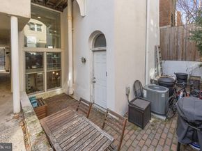 1019 Lombard Street, Philadelphia PA 19147