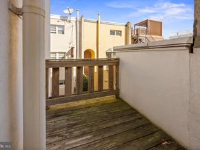 1019 Lombard Street, Philadelphia PA 19147