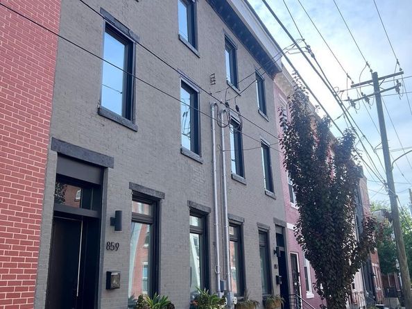 861 Perkiomen Street, Philadelphia PA 19130