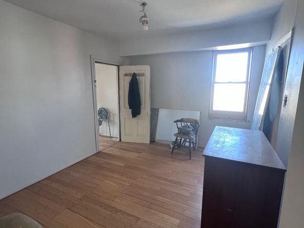 861 Perkiomen Street, Philadelphia PA 19130