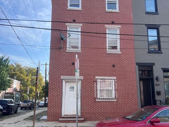 861 Perkiomen Street, Philadelphia PA 19130