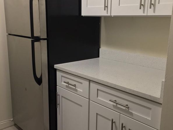 224 W Rittenhouse Square 1003, Philadelphia PA 19103